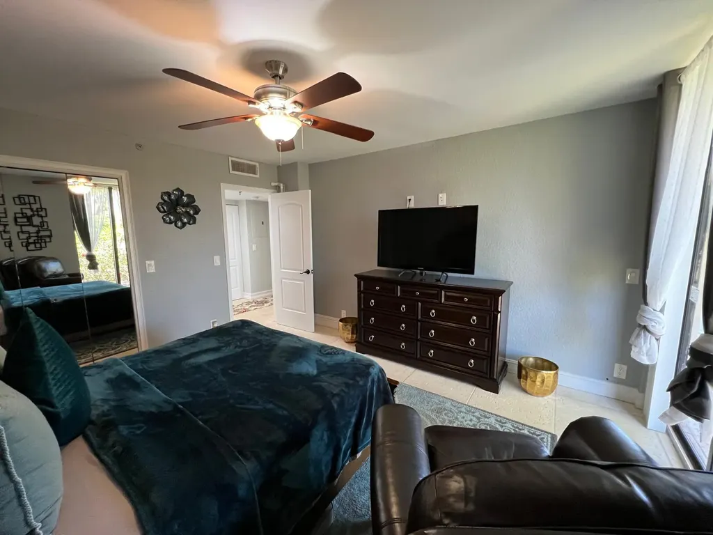 5257 S Fountains Drive S Lake Worth FL 33467