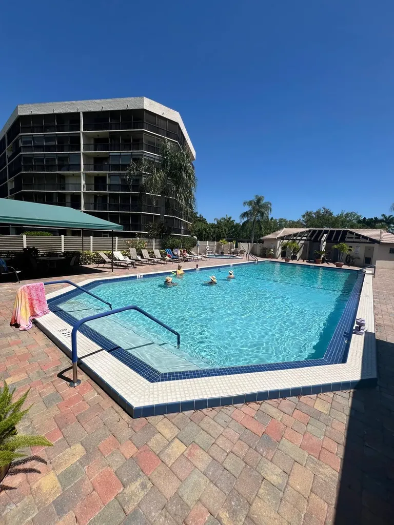 5257 S Fountains Drive S Lake Worth FL 33467