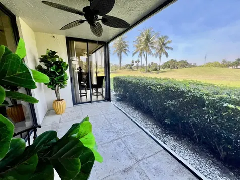 5257 S Fountains Drive S Lake Worth FL 33467