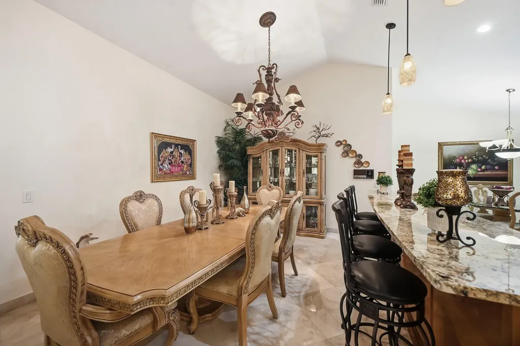 5884 Laurel Green Circle Boynton Beach FL 33437