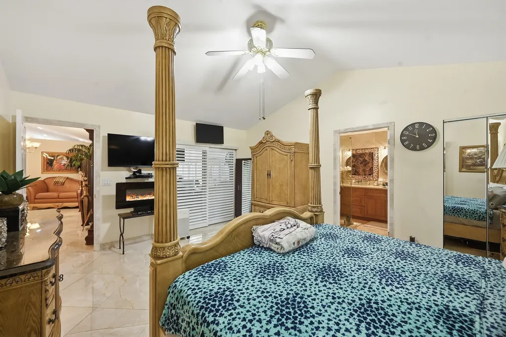 5884 Laurel Green Circle Boynton Beach FL 33437