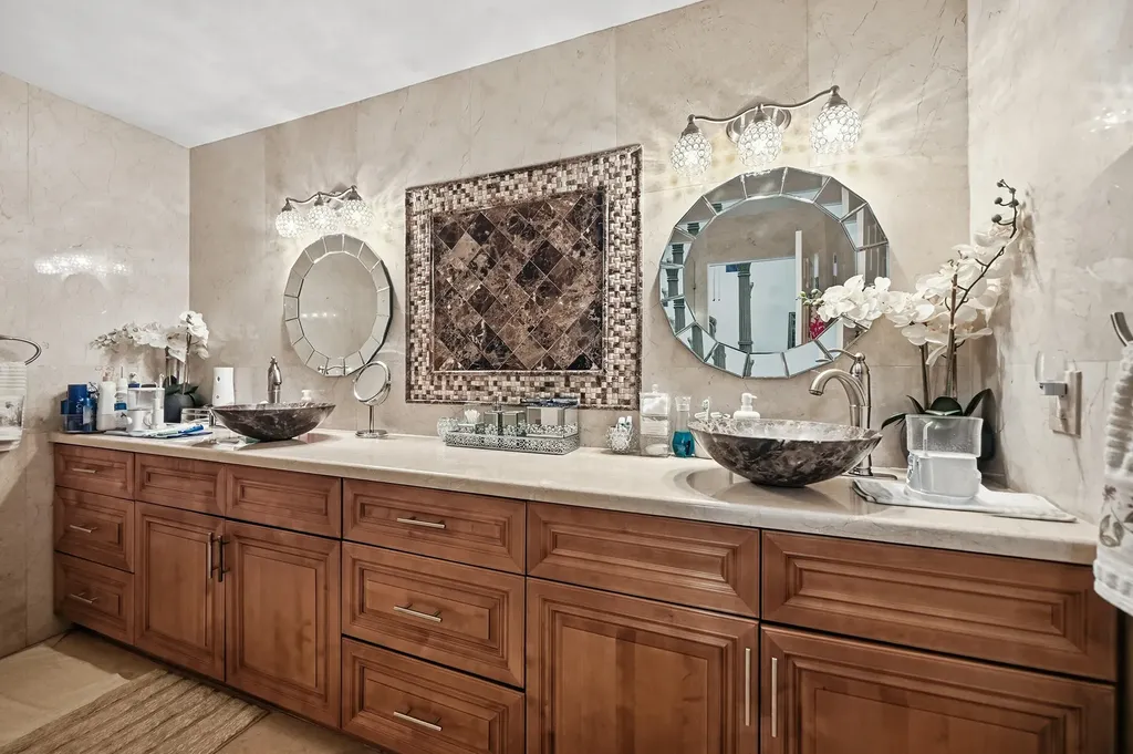 5884 Laurel Green Circle Boynton Beach FL 33437