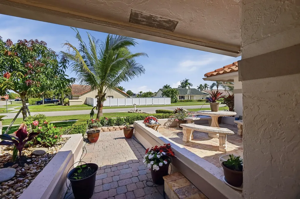 5884 Laurel Green Circle Boynton Beach FL 33437