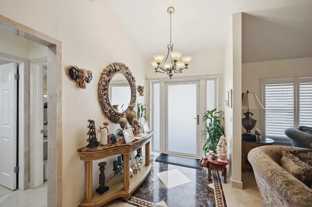 5884 Laurel Green Circle Boynton Beach FL 33437