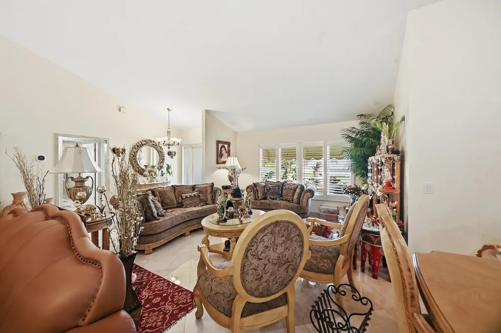 5884 Laurel Green Circle Boynton Beach FL 33437