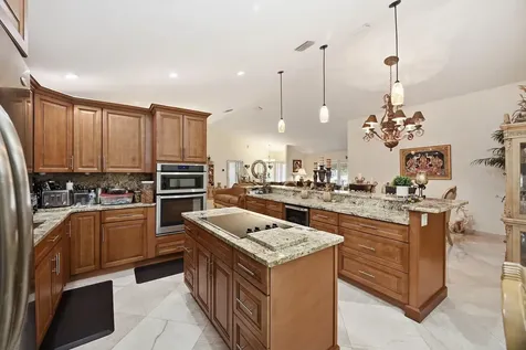 5884 Laurel Green Circle Boynton Beach FL 33437