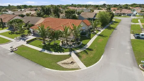5884 Laurel Green Circle Boynton Beach FL 33437