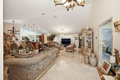 5884 Laurel Green Circle Boynton Beach FL 33437
