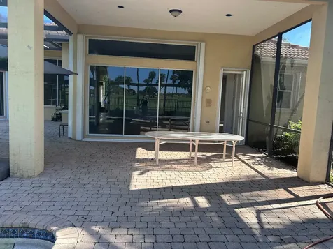 8992 Lakes Boulevard West Palm Beach FL 33412