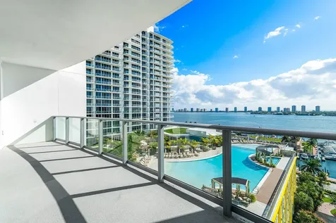 220 Lake Shore Drive Lake Park FL 33403