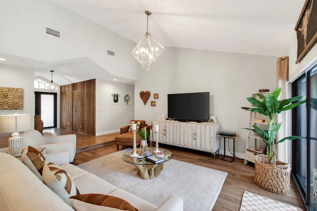 18304 181st Circle S Boca Raton FL 33498