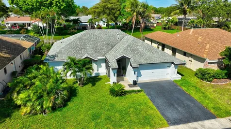 18304 181st Circle S Boca Raton FL 33498