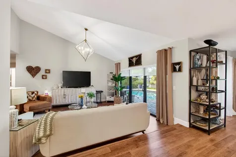 18304 181st Circle S Boca Raton FL 33498
