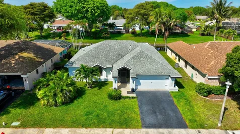18304 181st Circle S Boca Raton FL 33498