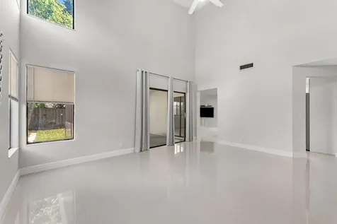 3700 NW 20th Street Coconut Creek FL 33066