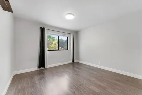 3700 NW 20th Street Coconut Creek FL 33066