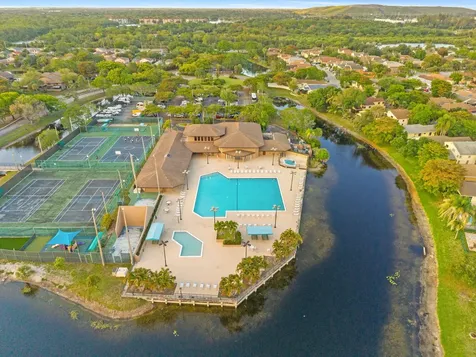 3700 NW 20th Street Coconut Creek FL 33066