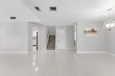 3700 NW 20th Street Coconut Creek FL 33066