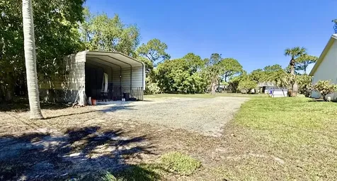686 Caravan Terrace Sebastian FL 32958