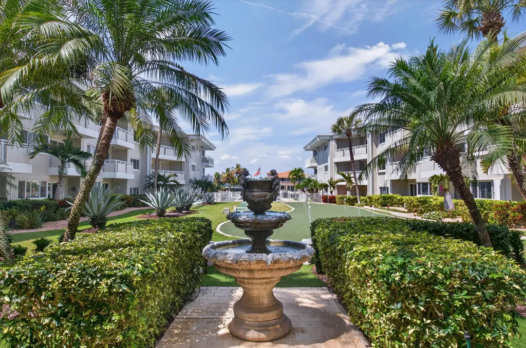 1198 Hillsboro Mile Hillsboro Beach FL 33062