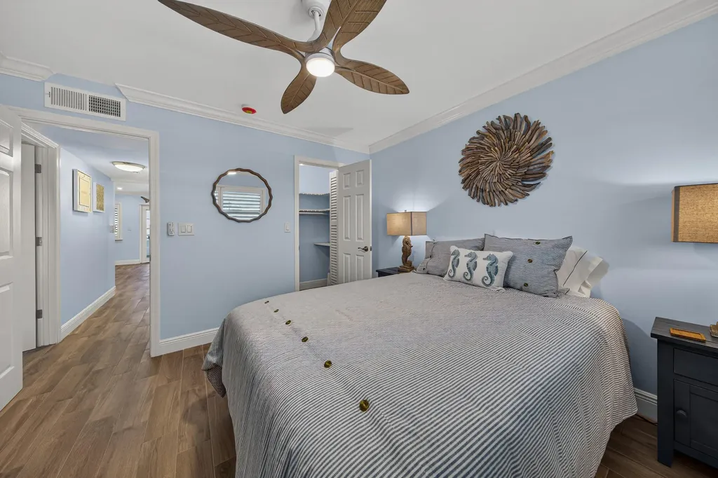 1198 Hillsboro Mile Hillsboro Beach FL 33062