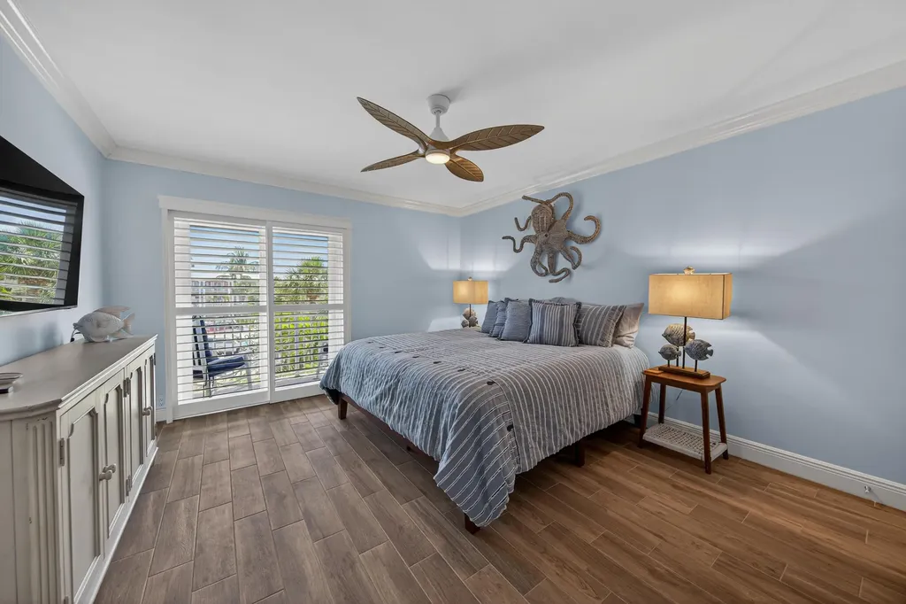 1198 Hillsboro Mile Hillsboro Beach FL 33062