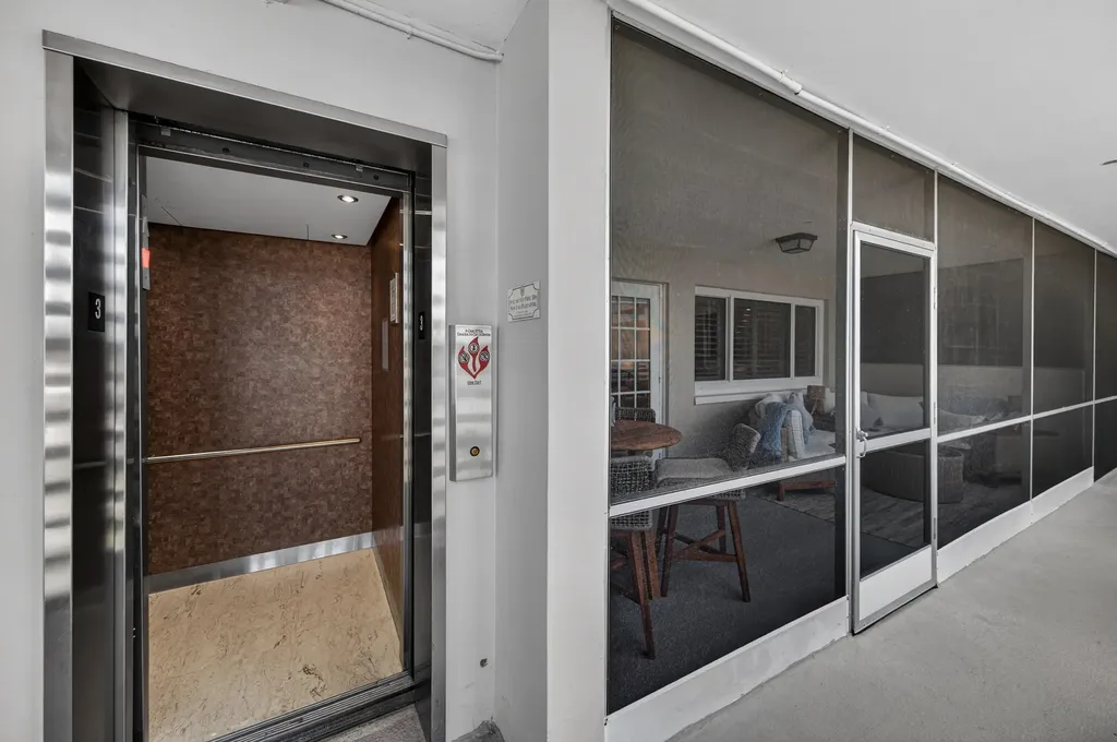 1198 Hillsboro Mile Hillsboro Beach FL 33062