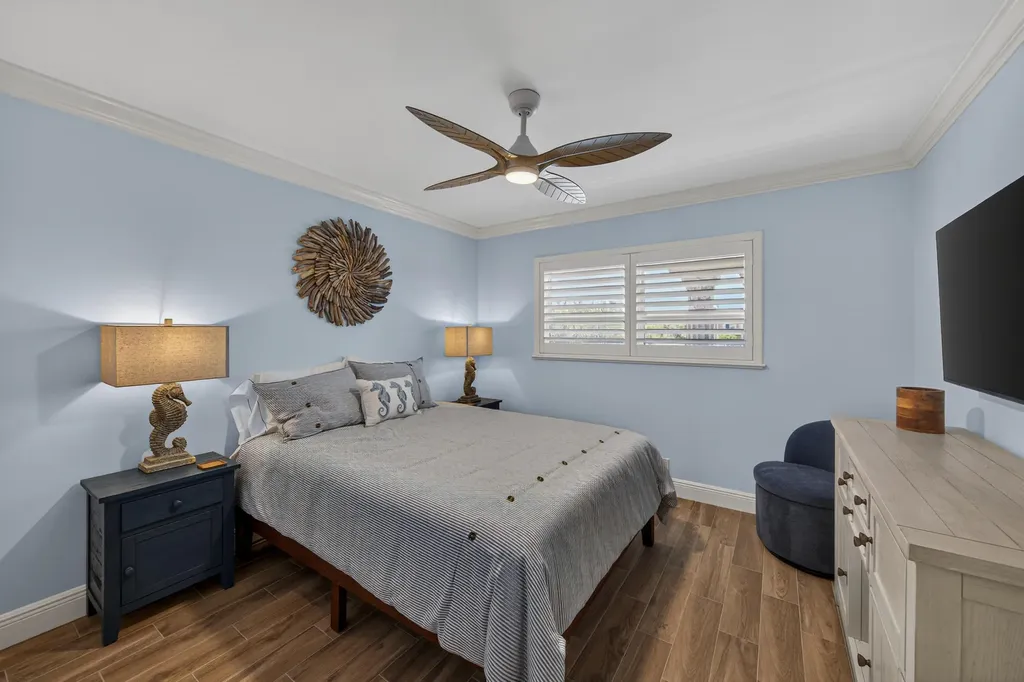 1198 Hillsboro Mile Hillsboro Beach FL 33062