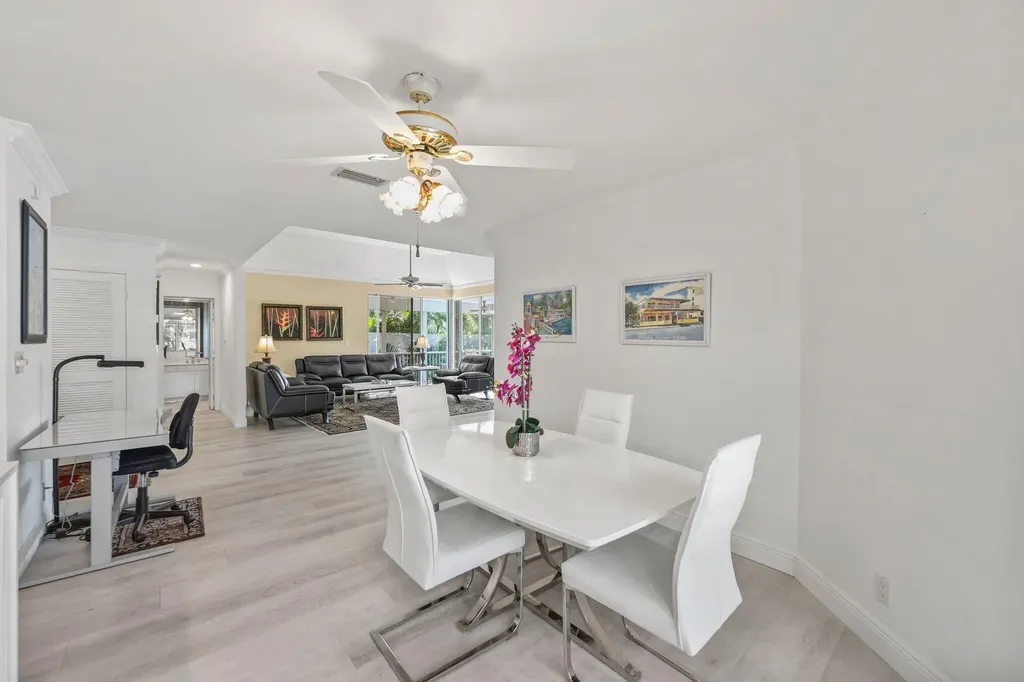 664 Forsyth Street Boca Raton FL 33487