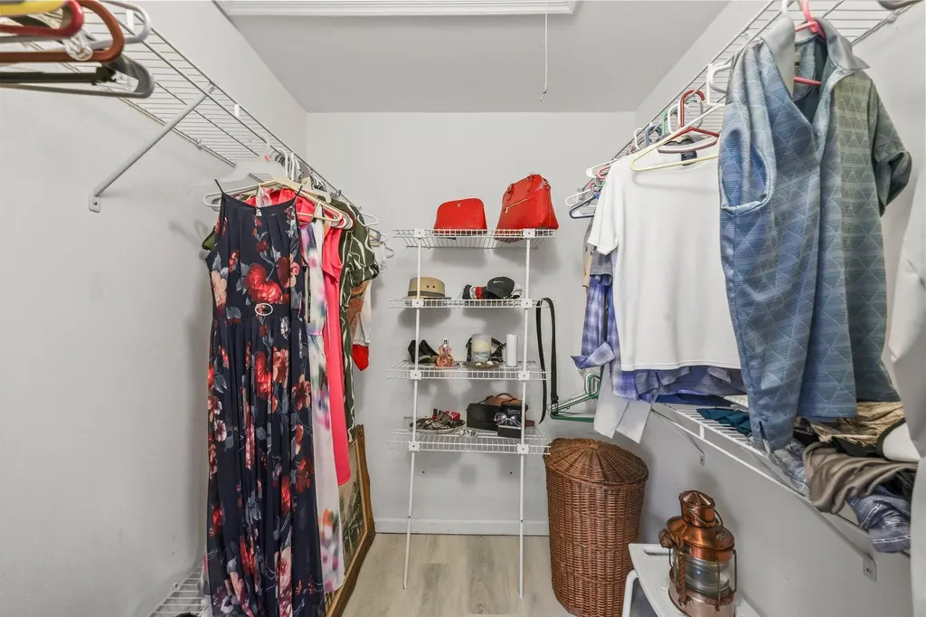 664 Forsyth Street Boca Raton FL 33487