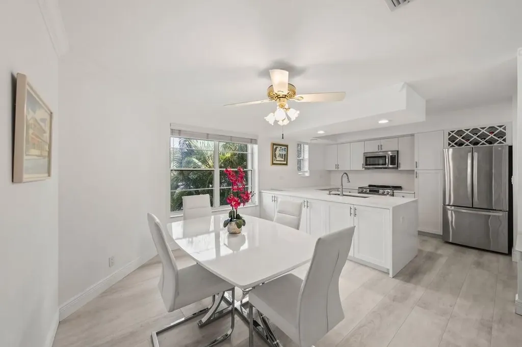664 Forsyth Street Boca Raton FL 33487