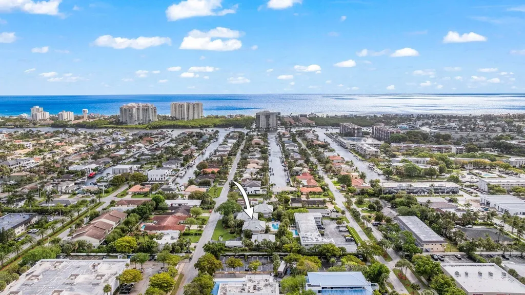 664 Forsyth Street Boca Raton FL 33487