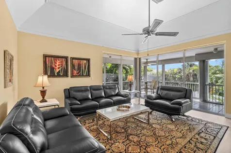 664 Forsyth Street Boca Raton FL 33487