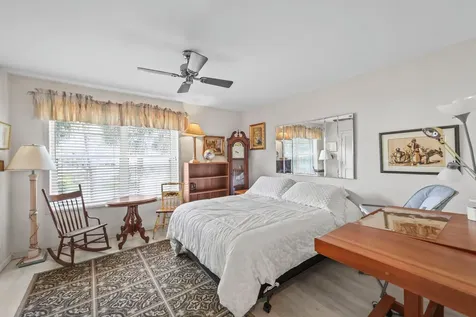 664 Forsyth Street Boca Raton FL 33487