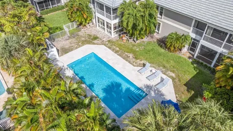 664 Forsyth Street Boca Raton FL 33487