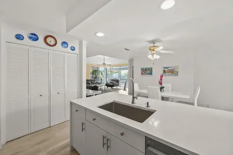 664 Forsyth Street Boca Raton FL 33487