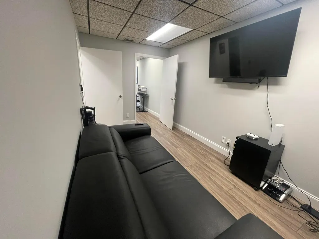 2131 Hollywood Boulevard Hollywood FL 33020