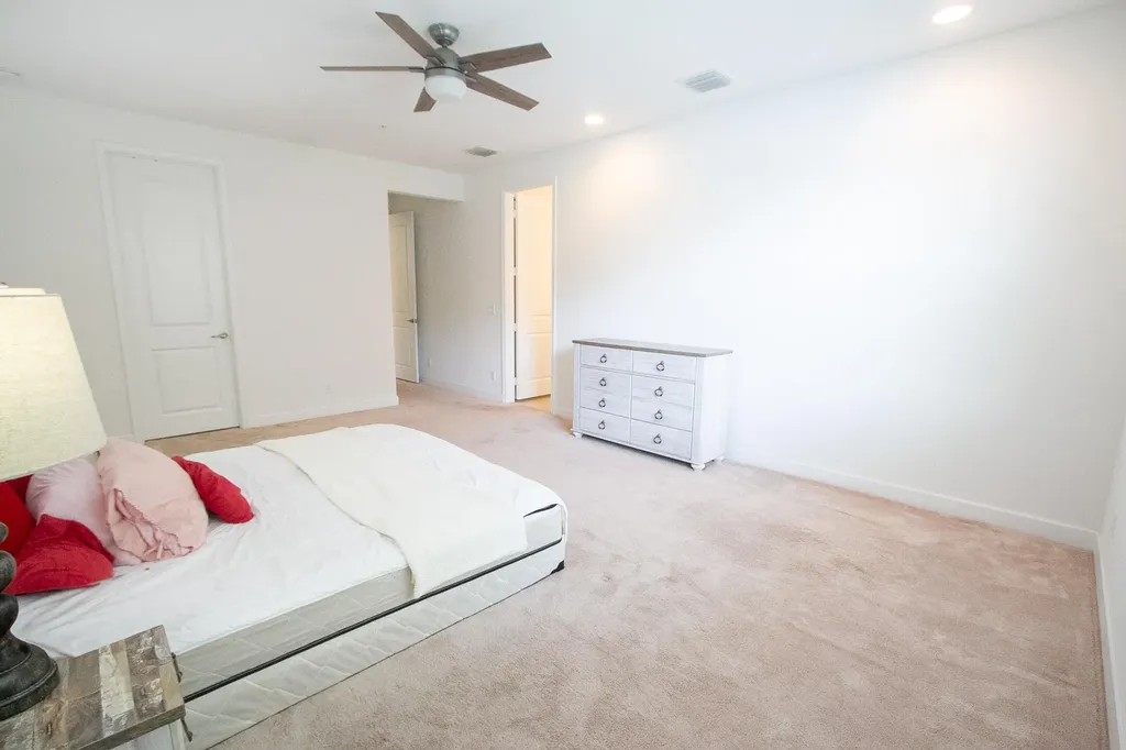 23045 Clear Echo Drive Boca Raton FL 33433