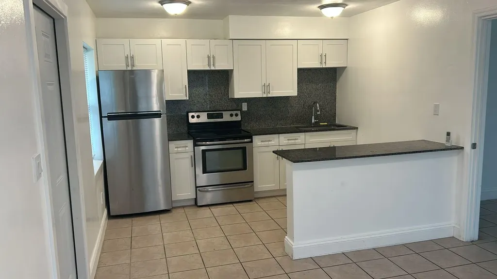 1140 SW 30th Street Fort Lauderdale FL 33315