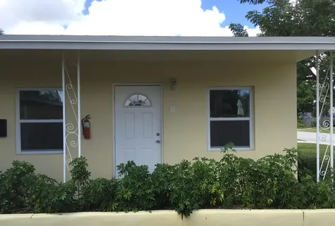 1140 SW 30th Street Fort Lauderdale FL 33315