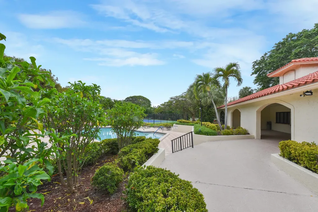 2600 Greenwood Terrace Boca Raton FL 33431