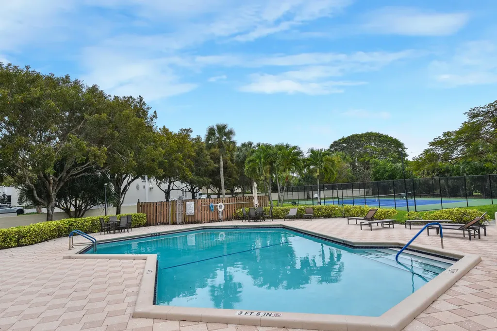 2600 Greenwood Terrace Boca Raton FL 33431