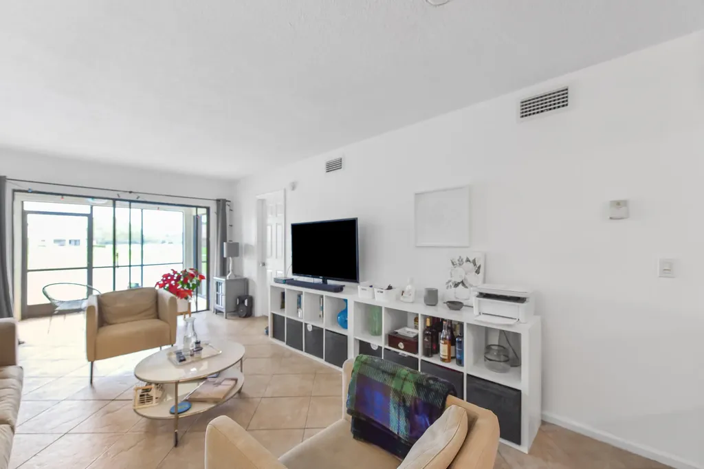 2600 Greenwood Terrace Boca Raton FL 33431
