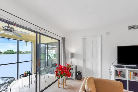 2600 Greenwood Terrace Boca Raton FL 33431