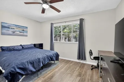 2486 Centergate Drive Miramar FL 33025