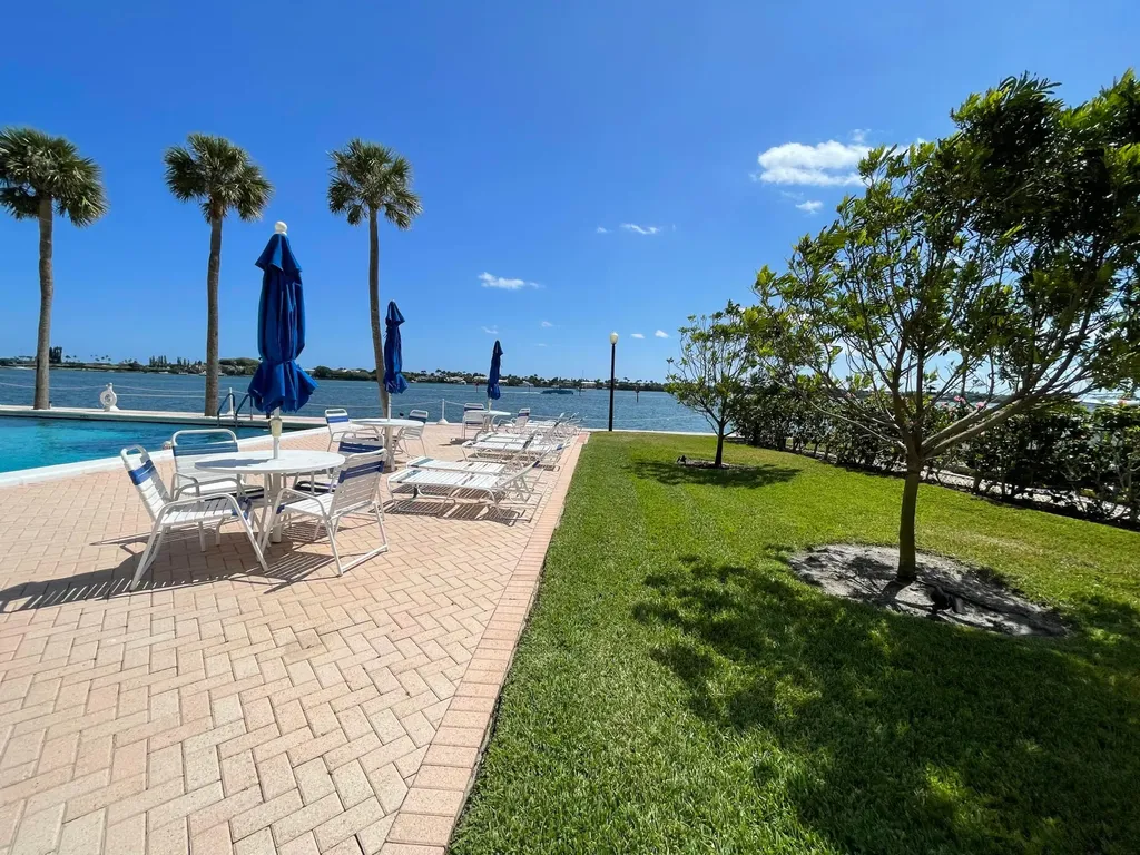 2600 N Flagler Drive West Palm Beach FL 33407