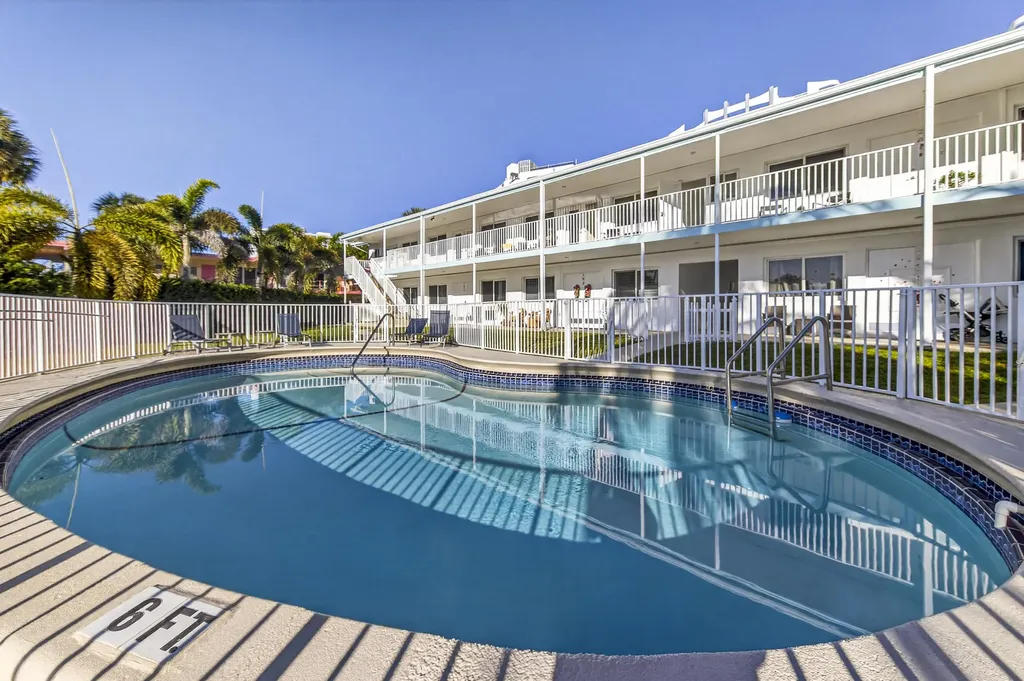 2815 NE 33rd Avenue Fort Lauderdale FL 33308