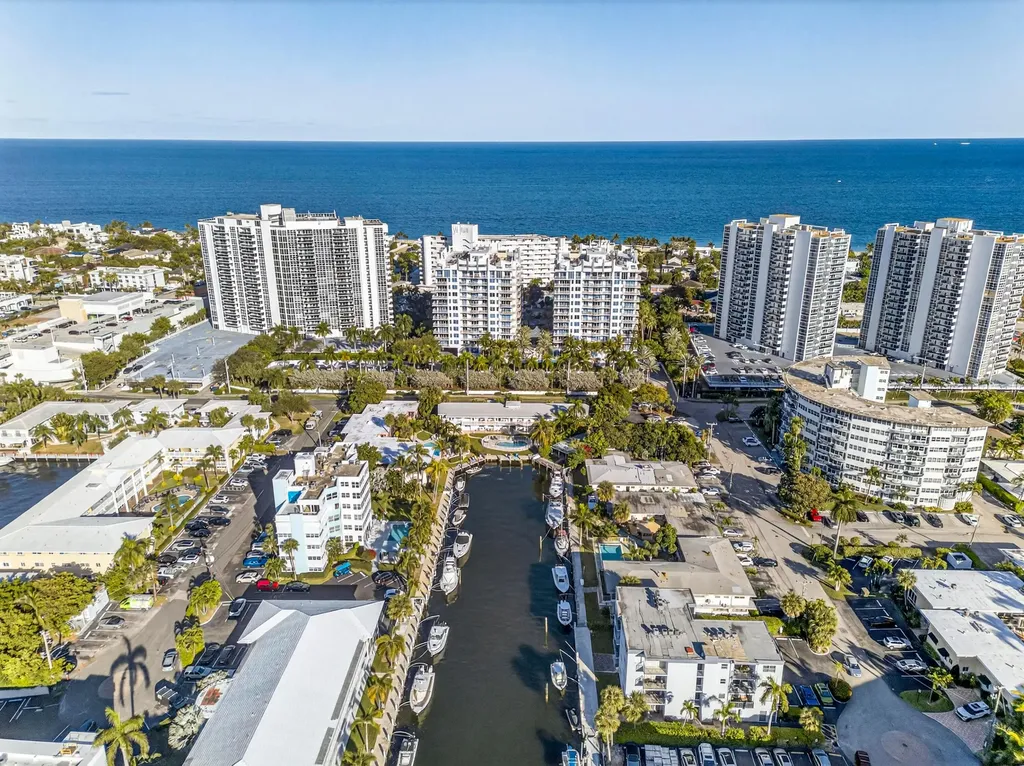 2815 NE 33rd Avenue Fort Lauderdale FL 33308