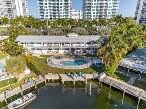 2815 NE 33rd Avenue Fort Lauderdale FL 33308