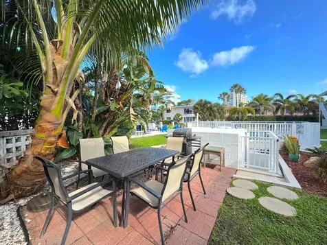 2815 NE 33rd Avenue Fort Lauderdale FL 33308